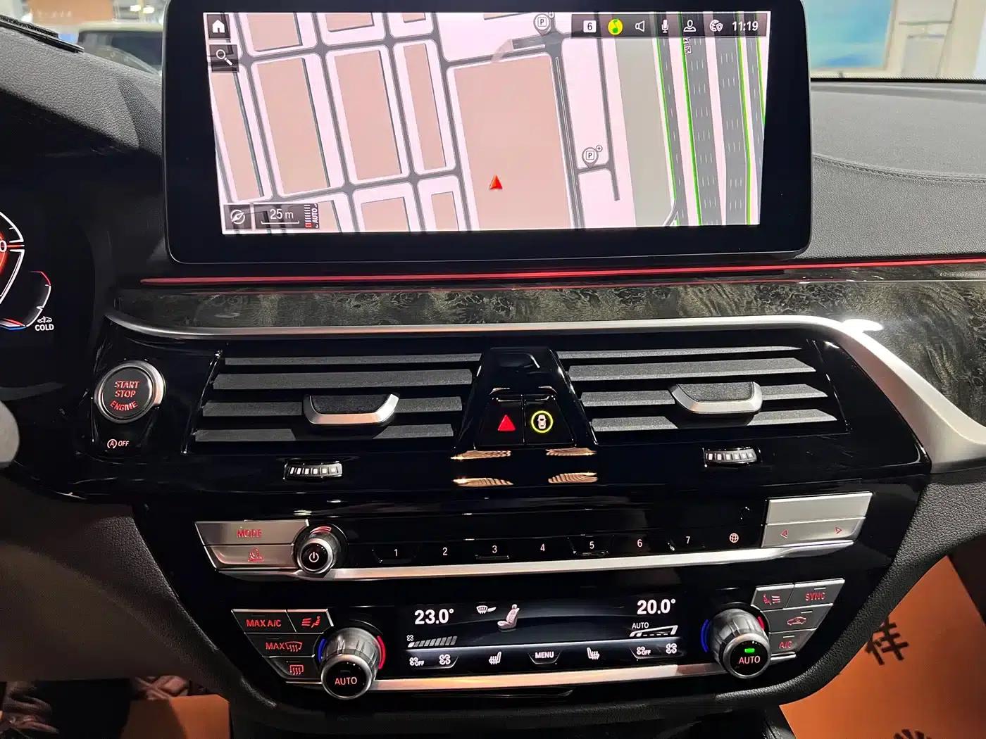 2022 BMW 6 Series GT 630i M Sport Package — миниатюра 14