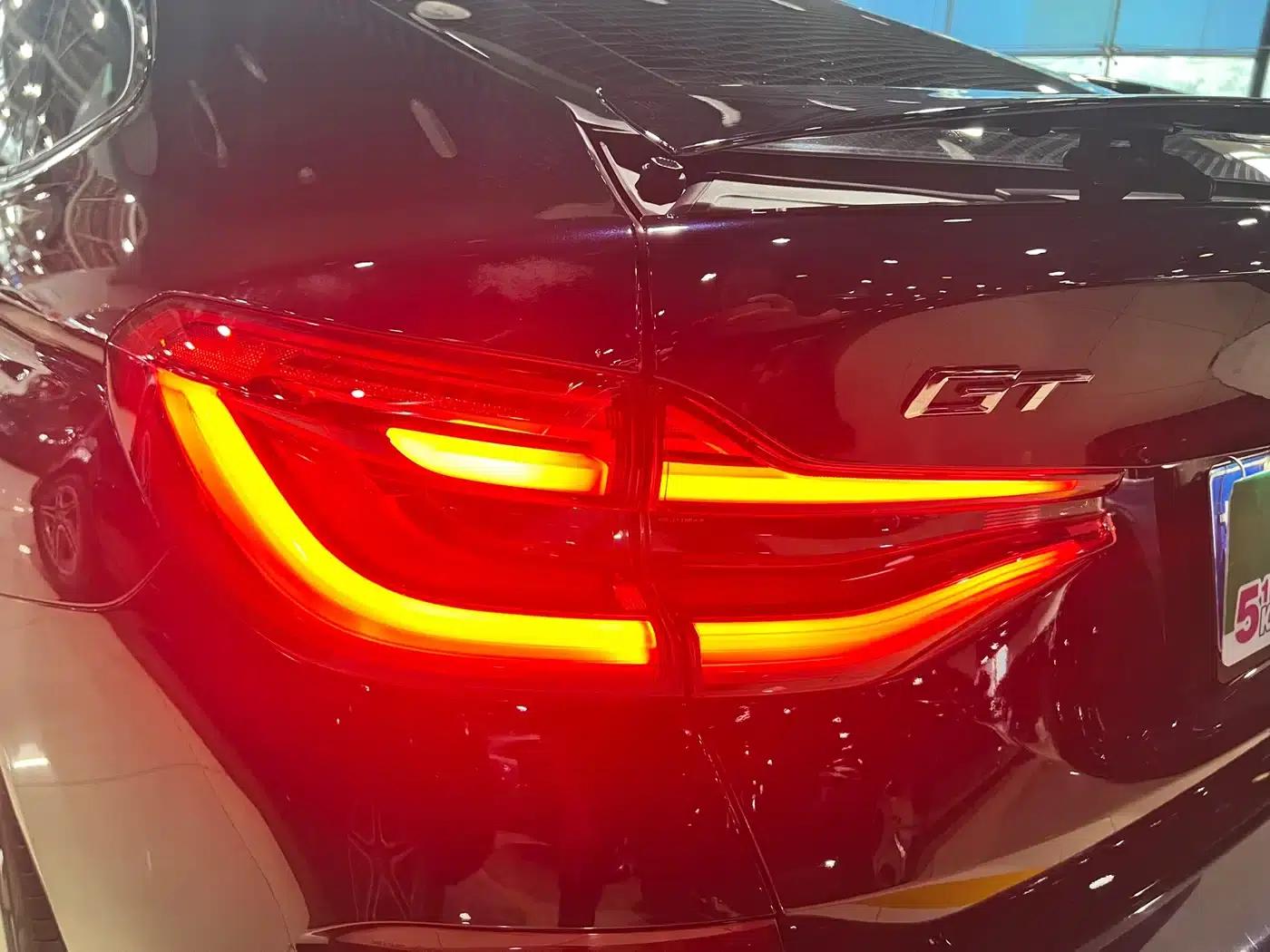2022 BMW 6 Series GT 630i M Sport Package — миниатюра 19