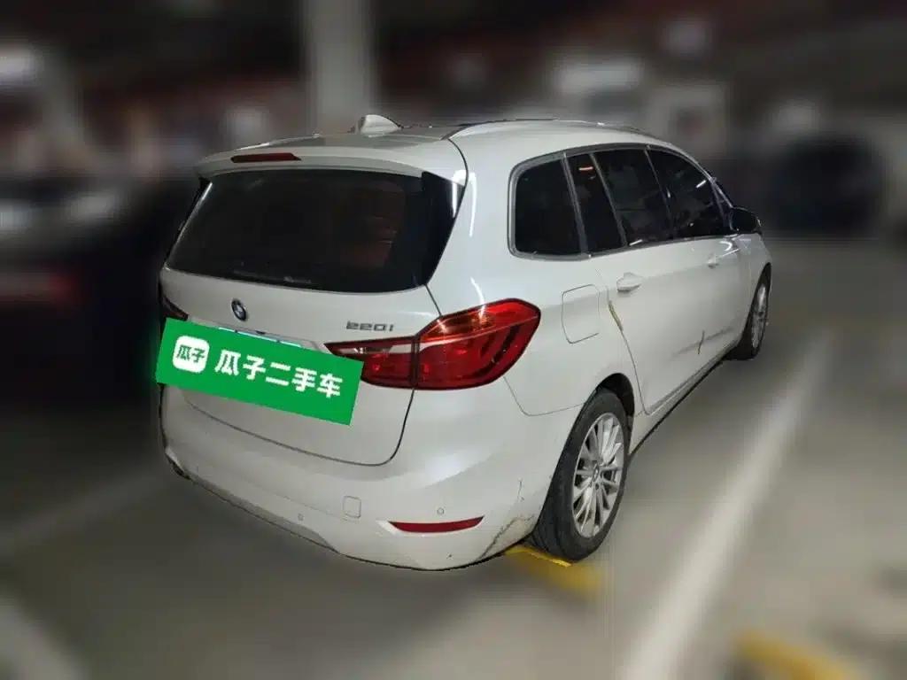 2018 BMW 2 Series Gran Tourer 220i Leading Edition — миниатюра 5