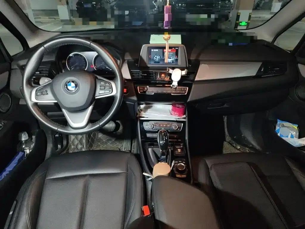 2018 BMW 2 Series Gran Tourer 220i Leading Edition — миниатюра 6
