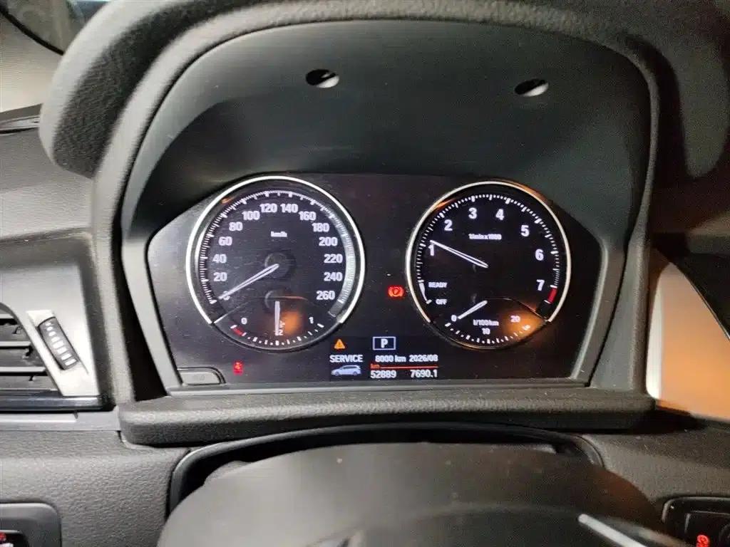 2018 BMW 2 Series Gran Tourer 220i Leading Edition — миниатюра 8