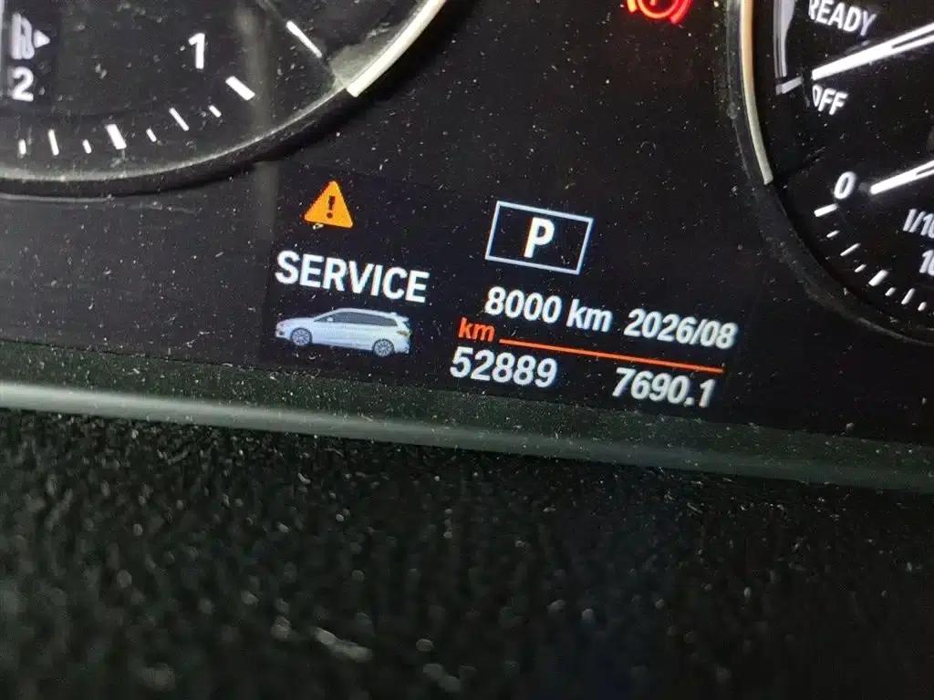 2018 BMW 2 Series Gran Tourer 220i Leading Edition — миниатюра 9
