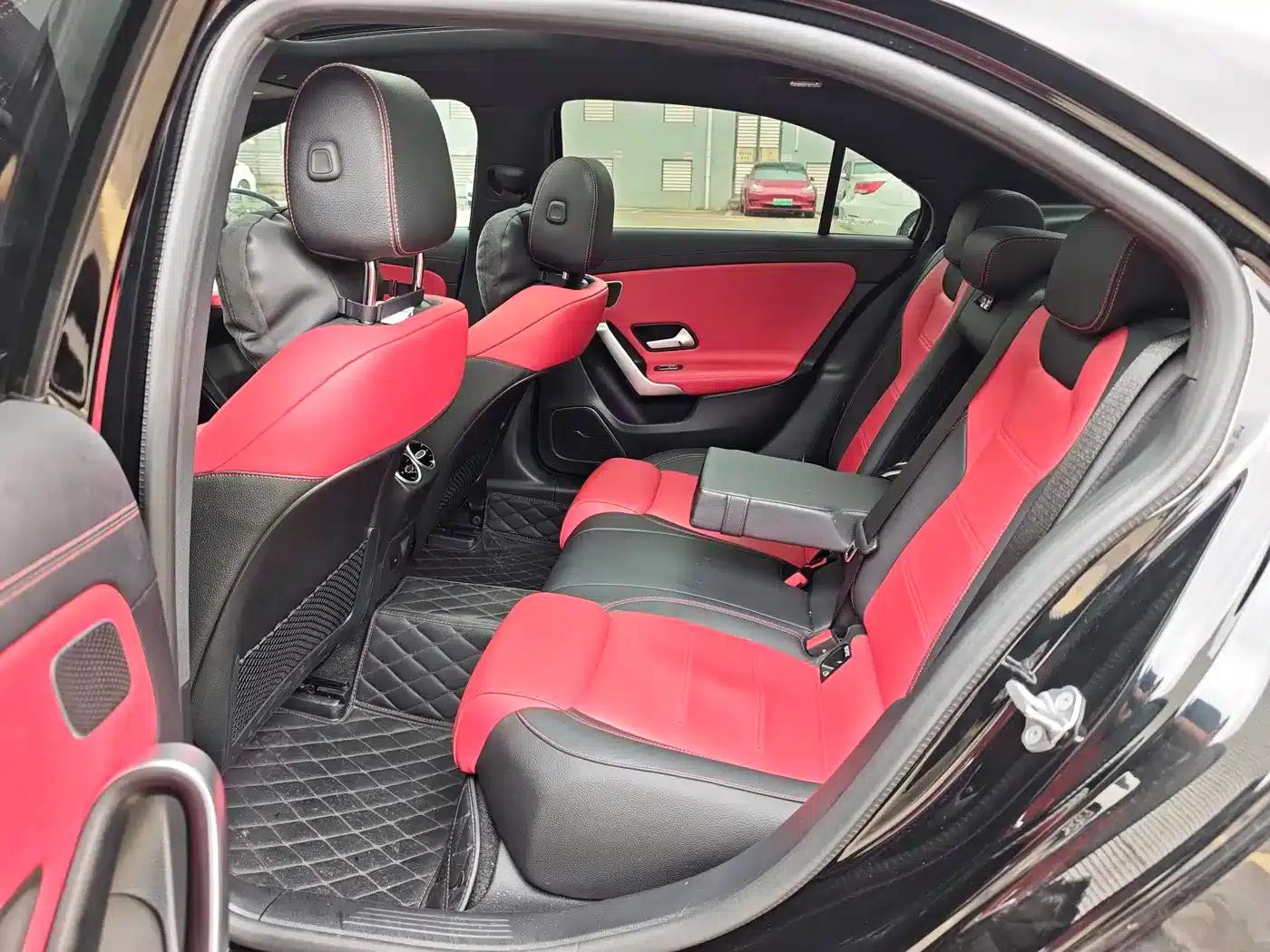 2023 Mercedes-Benz A-Class AMG A 35 L 4MATIC — миниатюра 20