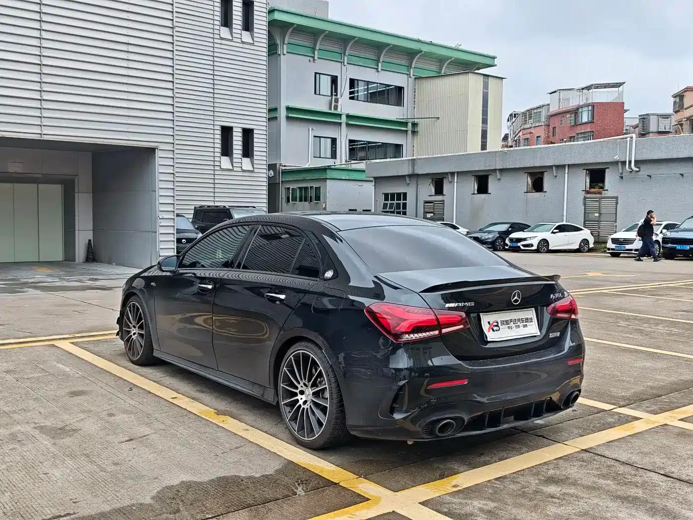 2023 Mercedes-Benz A-Class AMG A 35 L 4MATIC — миниатюра 6