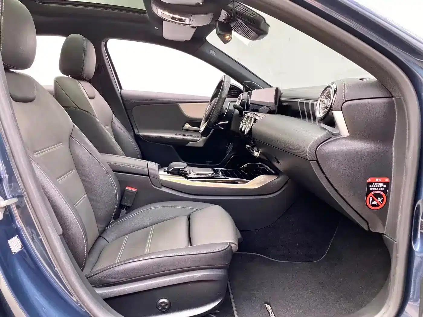 2019 Mercedes-Benz A-Class AMG A 35 L 4MATIC First Edition — миниатюра 16