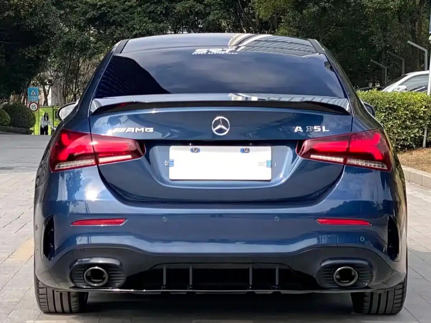 2019 Mercedes-Benz A-Class AMG A 35 L 4MATIC First Edition — миниатюра 4