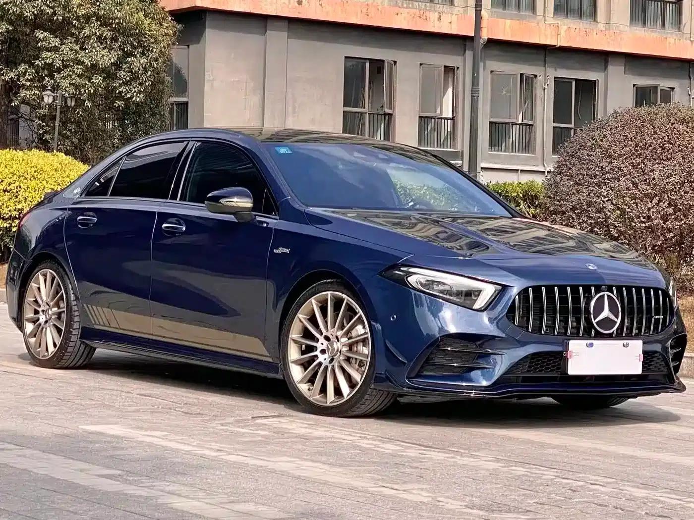 2019 Mercedes-Benz A-Class AMG A 35 L 4MATIC First Edition — миниатюра 5