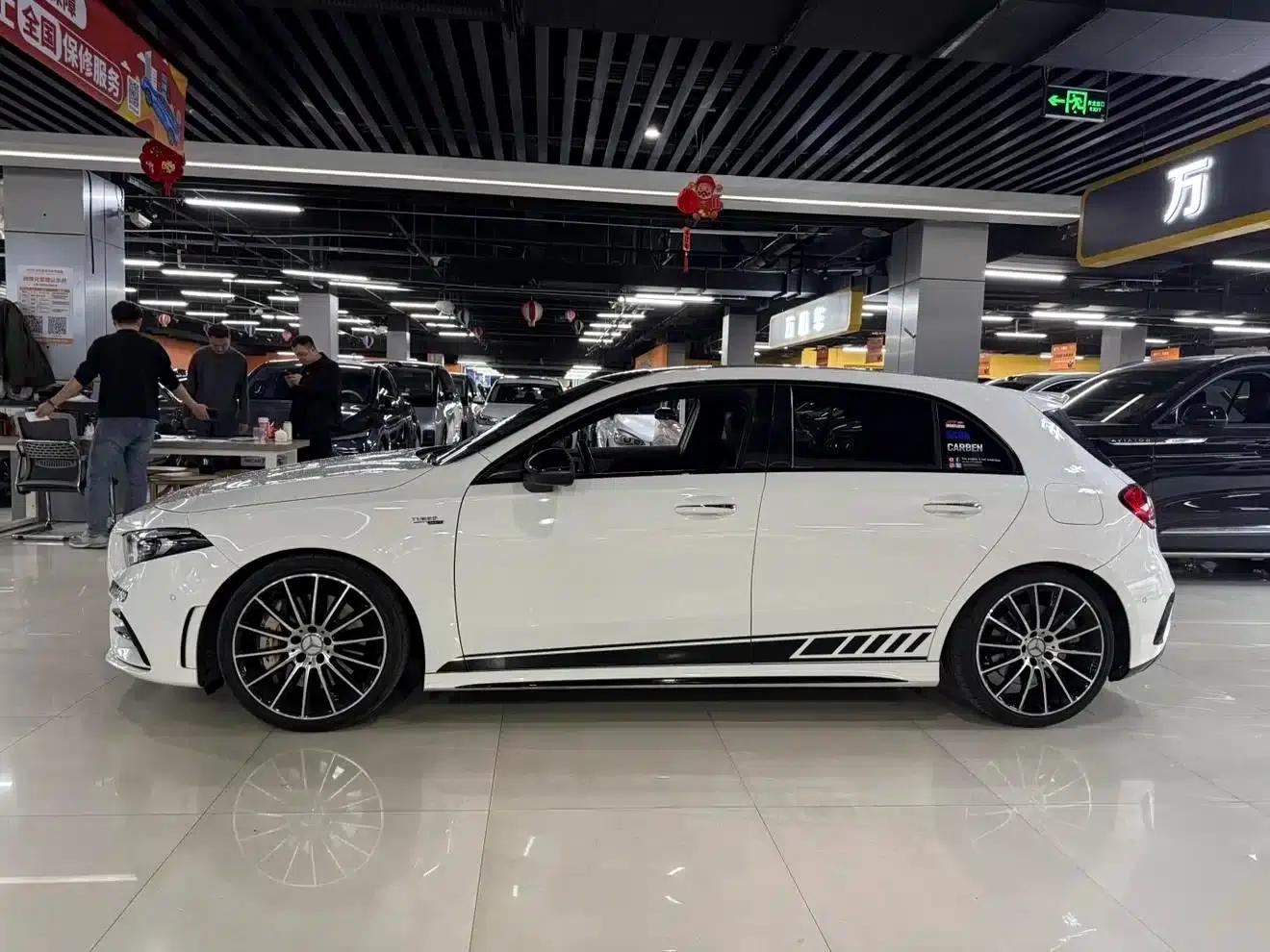 2020 Mercedes-Benz A-Class AMG A 35 L 4MATIC — миниатюра 5