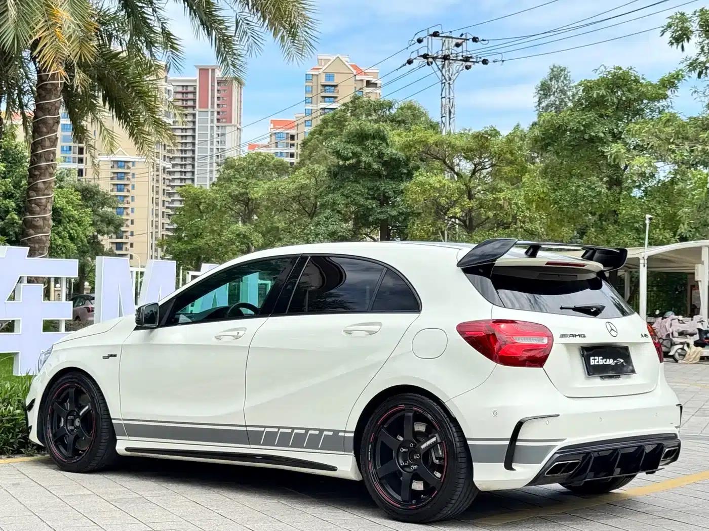 2016 Mercedes-Benz A-Class AMG (Imported) AMG A 45 4MATIC — миниатюра 6