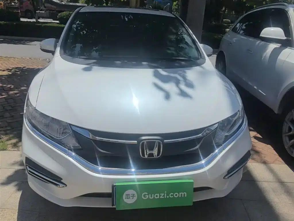 Jade 2017 1.8L Automatic Comfort Edition 5-seater — миниатюра 3