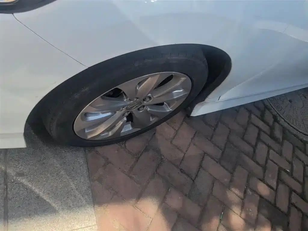 Jade 2017 1.8L Automatic Comfort Edition 5-seater — миниатюра 23