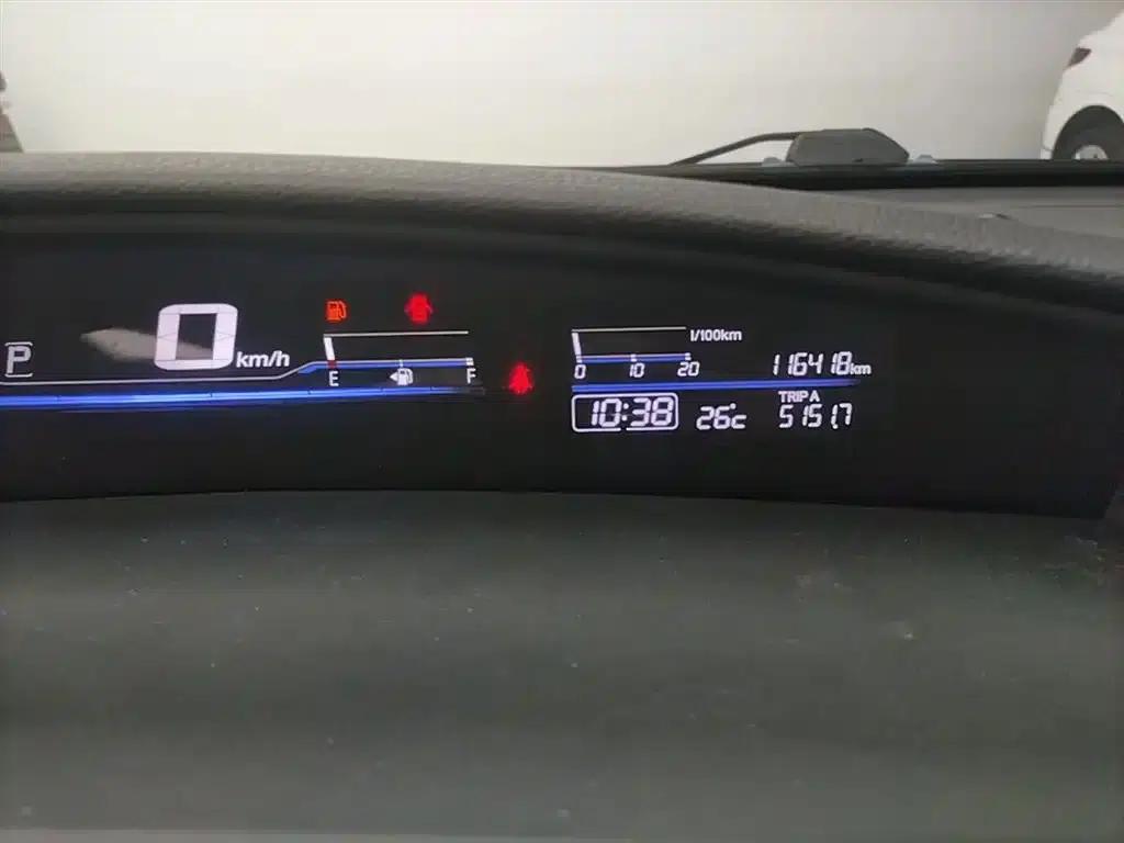 Jade 2016 1.8L Automatic Comfort Elite Edition 5-seater — миниатюра 12