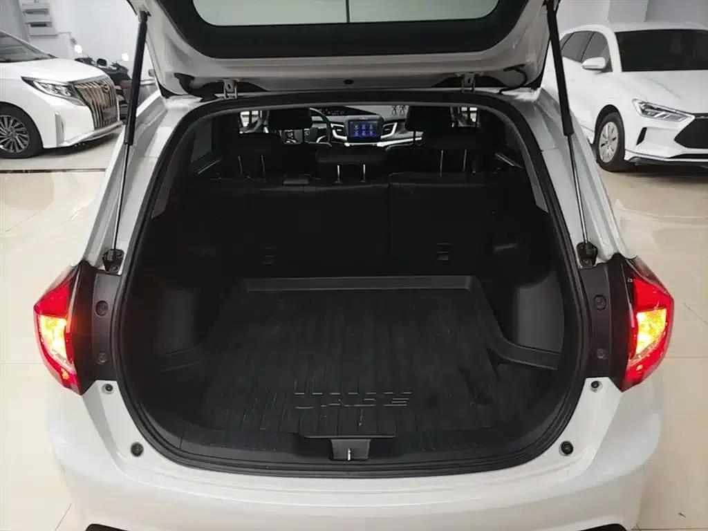 Jade 2016 1.8L Automatic Comfort Elite Edition 5-seater — миниатюра 19