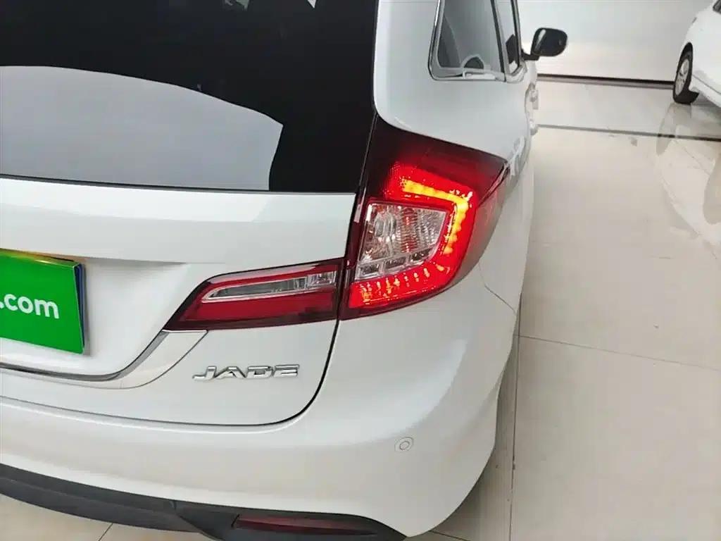 Jade 2016 1.8L Automatic Comfort Elite Edition 5-seater — миниатюра 8