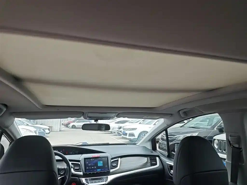 Jade 2017 210TURBO CVT Fashion Edition 5-seater — миниатюра 18