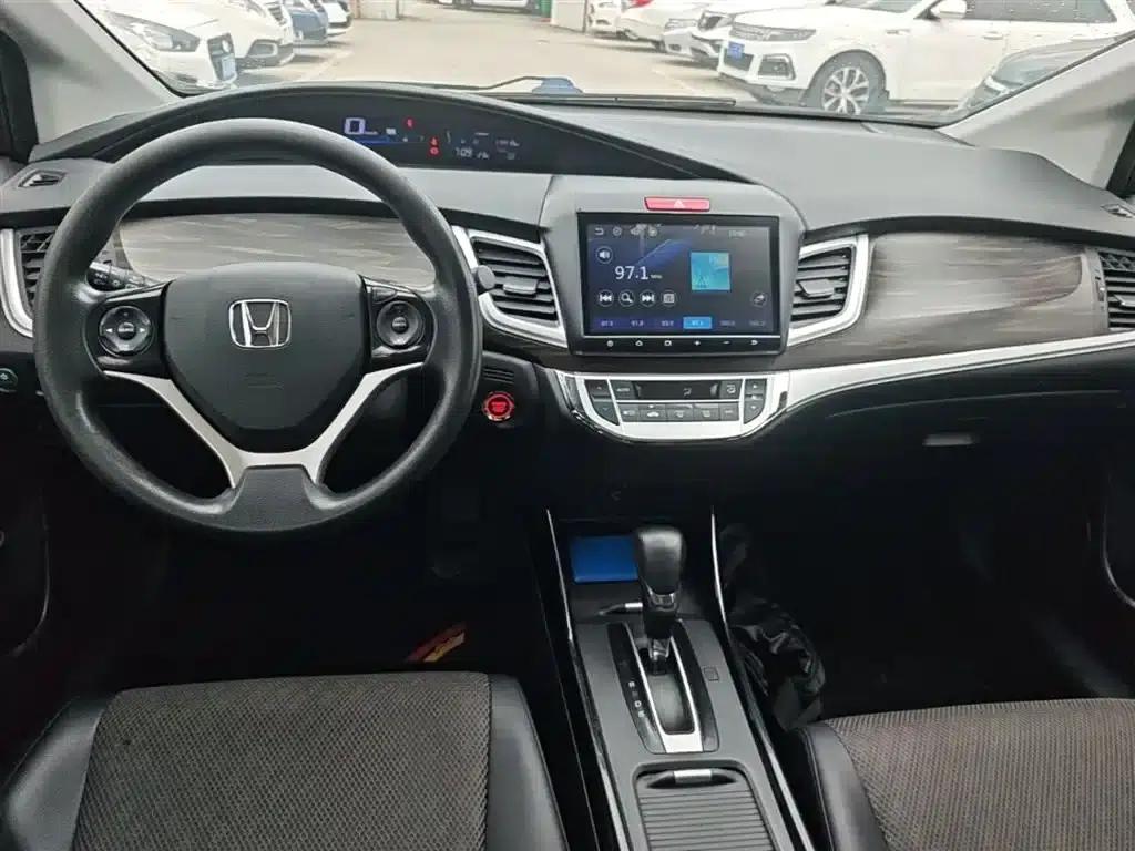 Jade 2017 210TURBO CVT Fashion Edition 5-seater — миниатюра 10