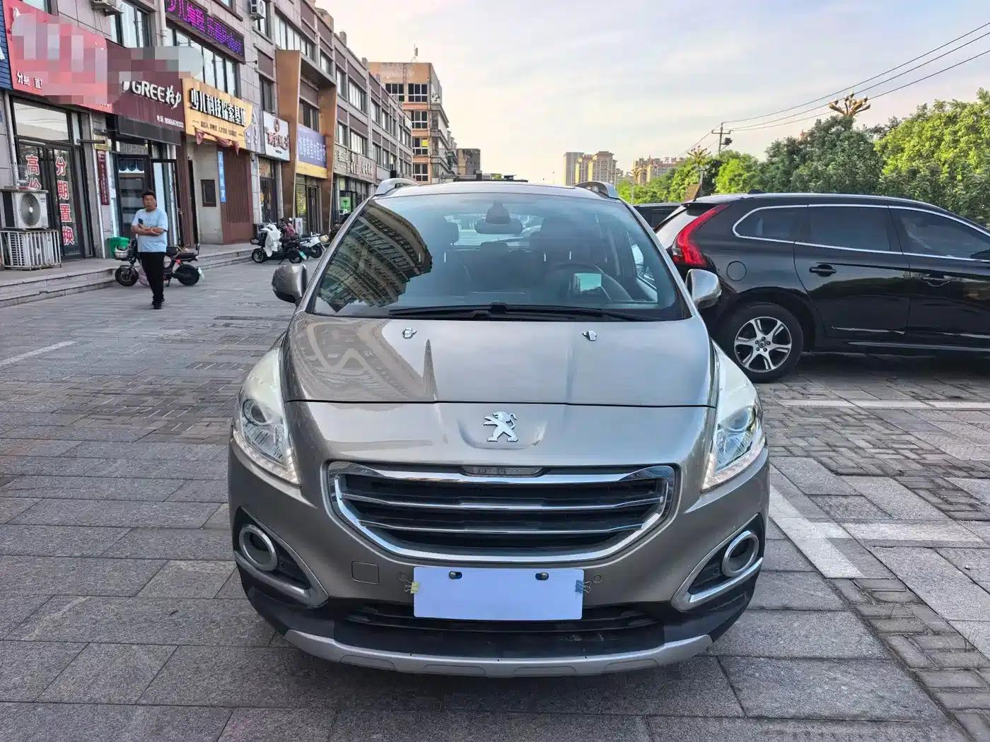 Peugeot 3008 2015 1.6THP Automatic Premium Edition — миниатюра 2