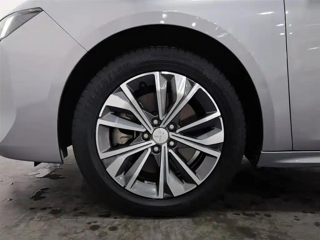 Peugeot 508 2021 Model 508L 400THP PureTech Driving Control Edition — миниатюра 17