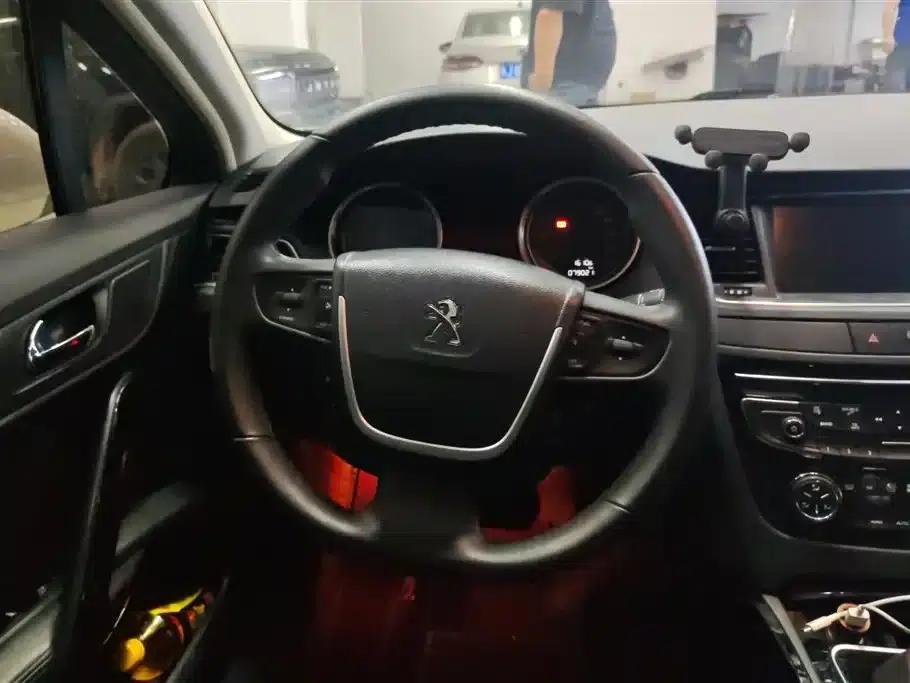Peugeot 508 2015 1.6THP Automatic Premium Edition — миниатюра 15