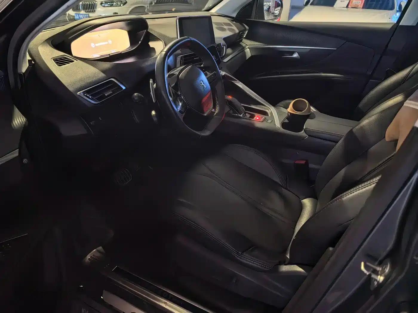 Peugeot 4008 2017 350THP Elite Edition — миниатюра 6
