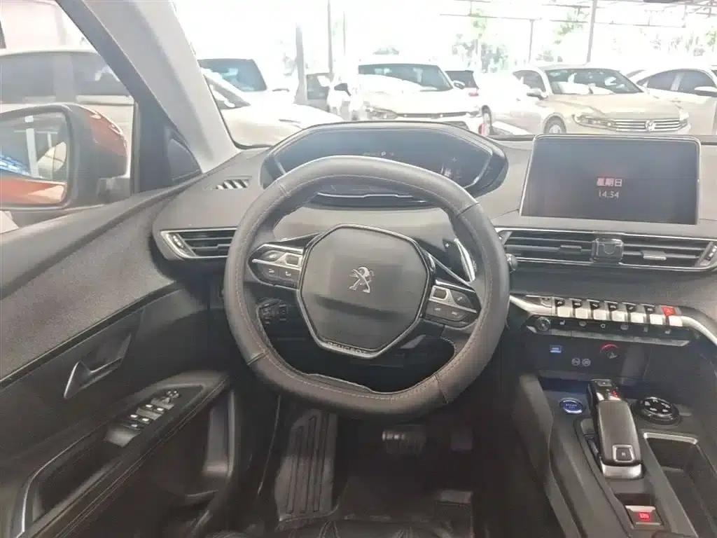 Peugeot 4008 2018 350THP Luxury Edition — миниатюра 11