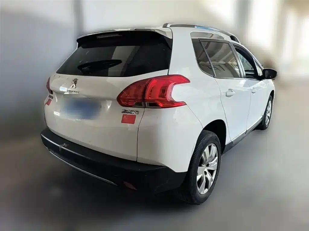 Peugeot 2008 2014 Model 1.6L Manual Fashion Edition — миниатюра 12