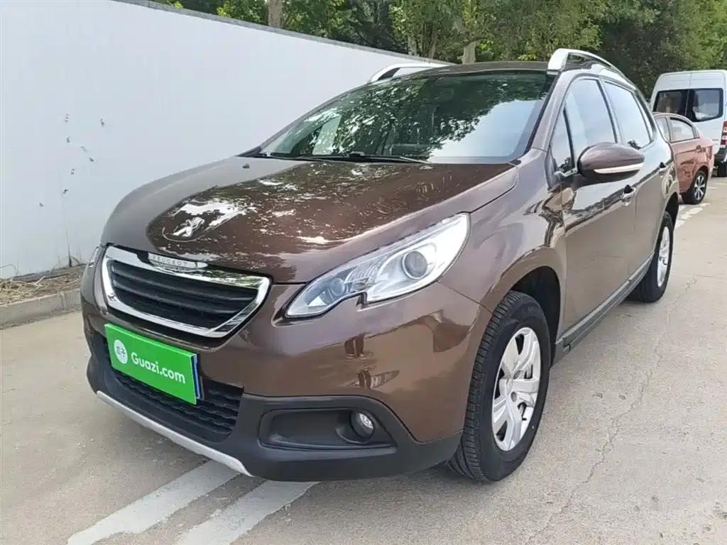 Peugeot 2008 2015 1.6L Automatic Cool Edition — миниатюра 2