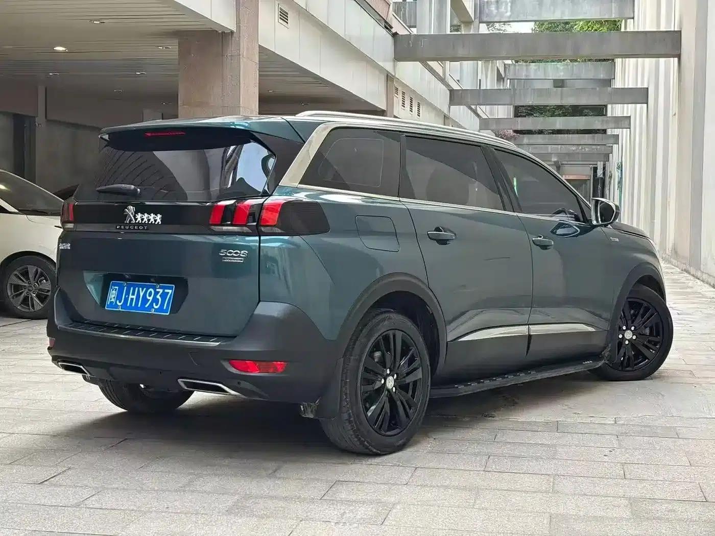 Peugeot 5008 2017 350THP 7-seater Elite Edition — миниатюра 7