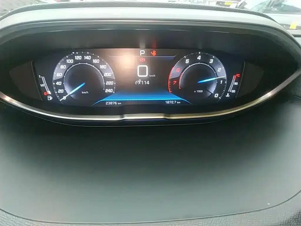 Peugeot 5008 2021 360THP 5-seater Performance Edition — миниатюра 12