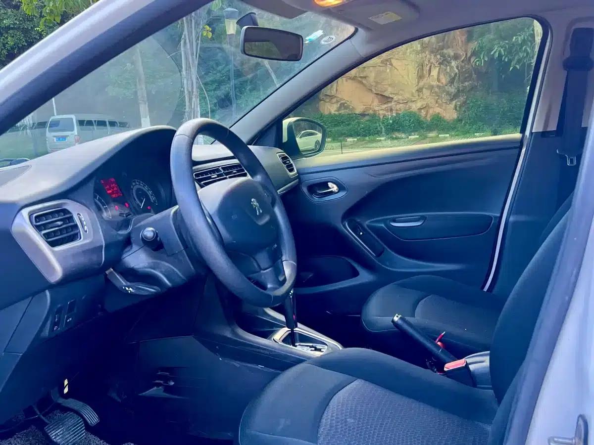 Peugeot 301 2014 1.6L Automatic Comfort Edition — миниатюра 8