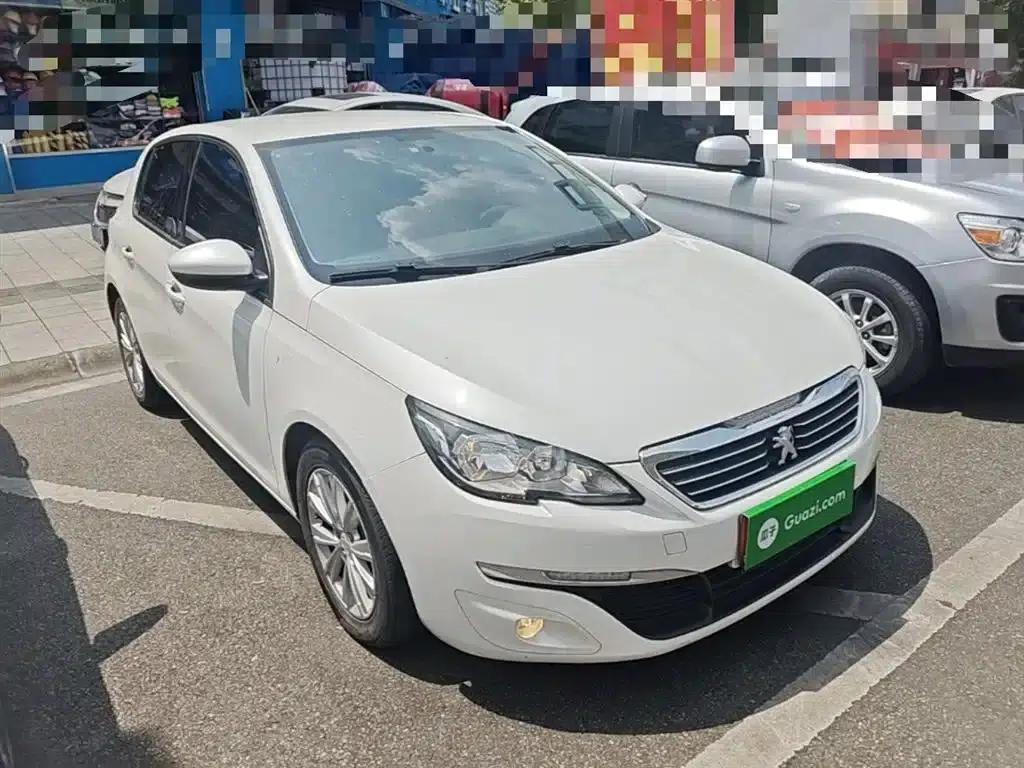 Peugeot 308S 2015 1.6L Manual Comfort Edition — миниатюра 4