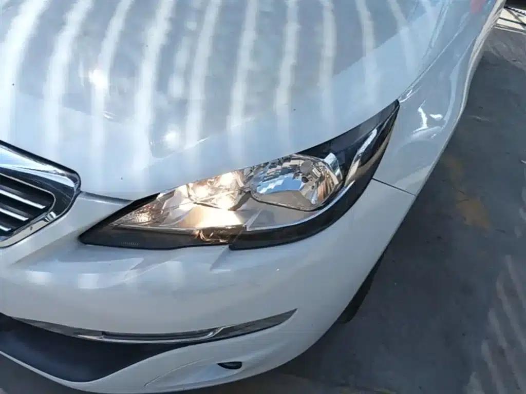 Peugeot 308S 2015 1.6T Automatic Sporty Edition — миниатюра 24