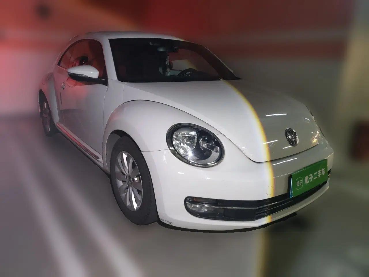 Volkswagen Beetle 2014 1.4TSI Fashion Edition — миниатюра 3