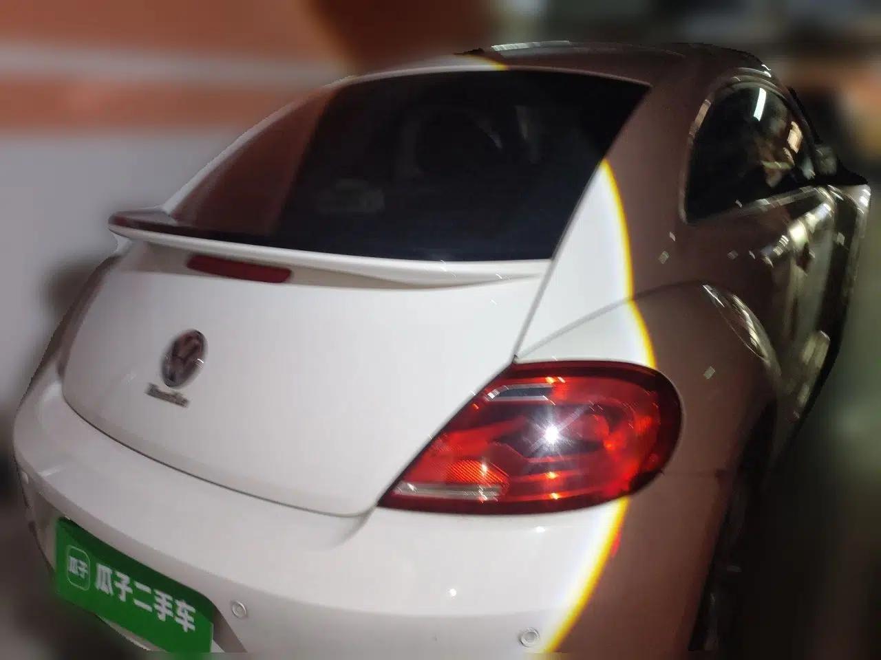 Volkswagen Beetle 2014 1.4TSI Fashion Edition — миниатюра 5