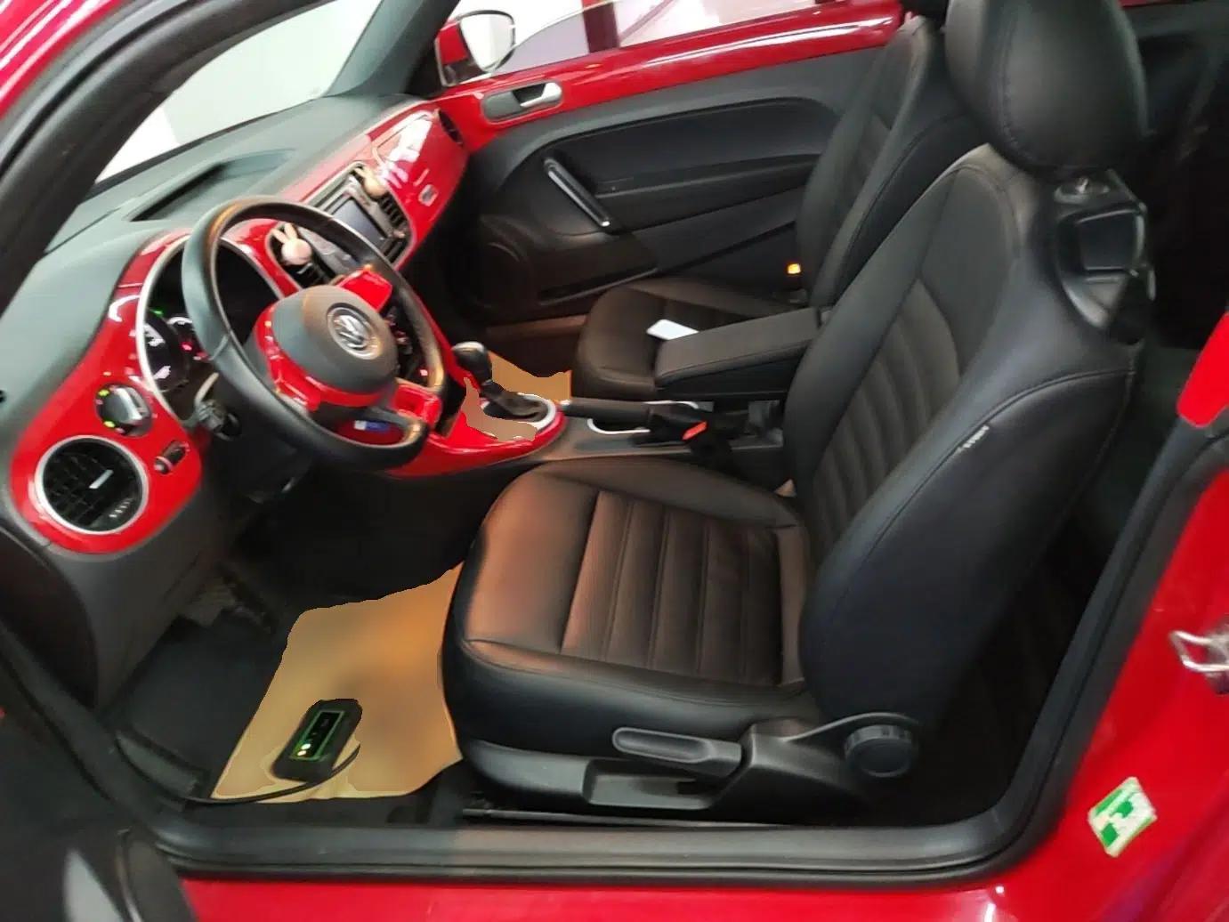 Volkswagen Beetle 2018 180TSI Yile Model — миниатюра 18