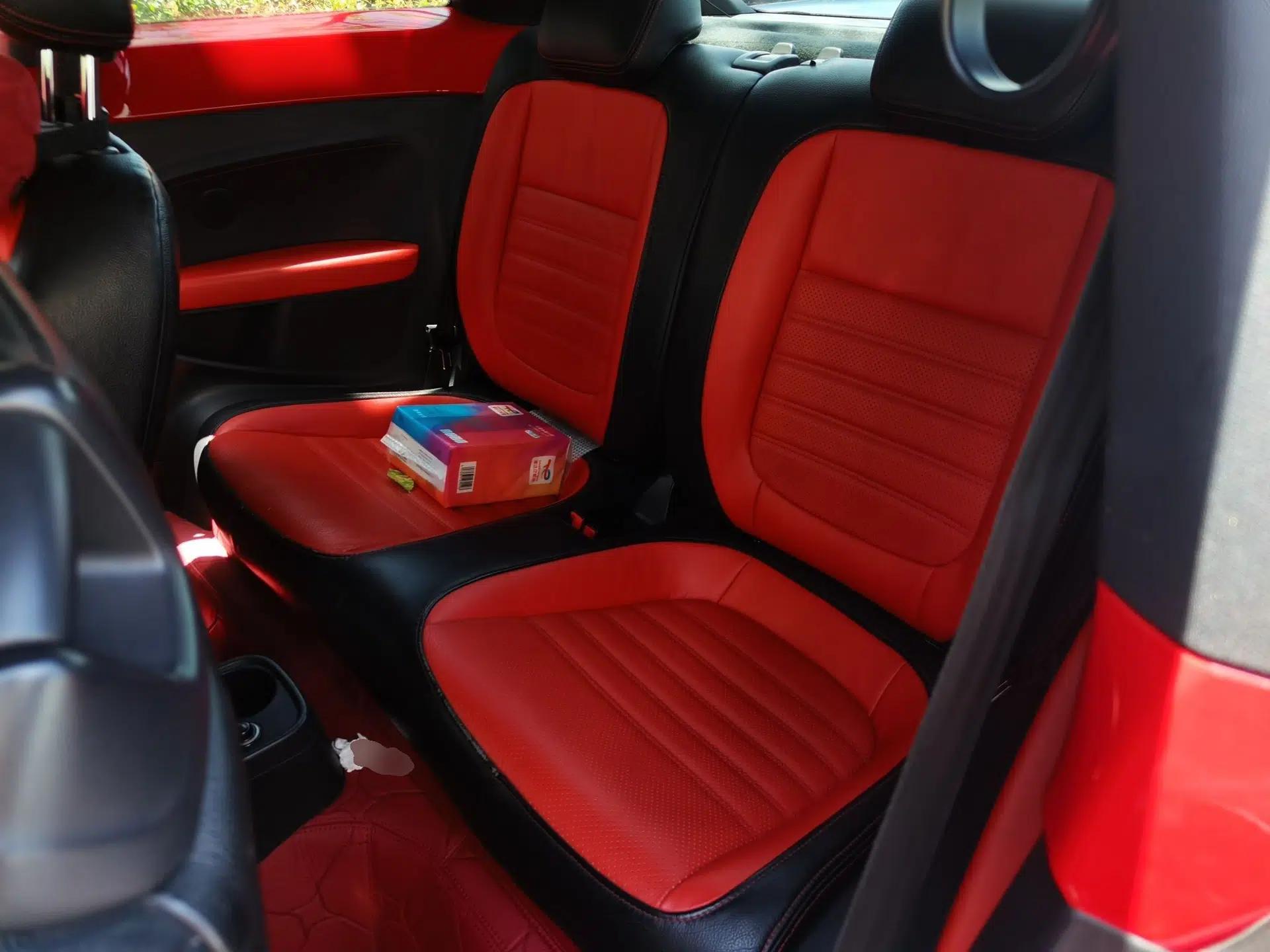 Volkswagen Beetle 2014 1.4TSI Fashion Edition — миниатюра 18