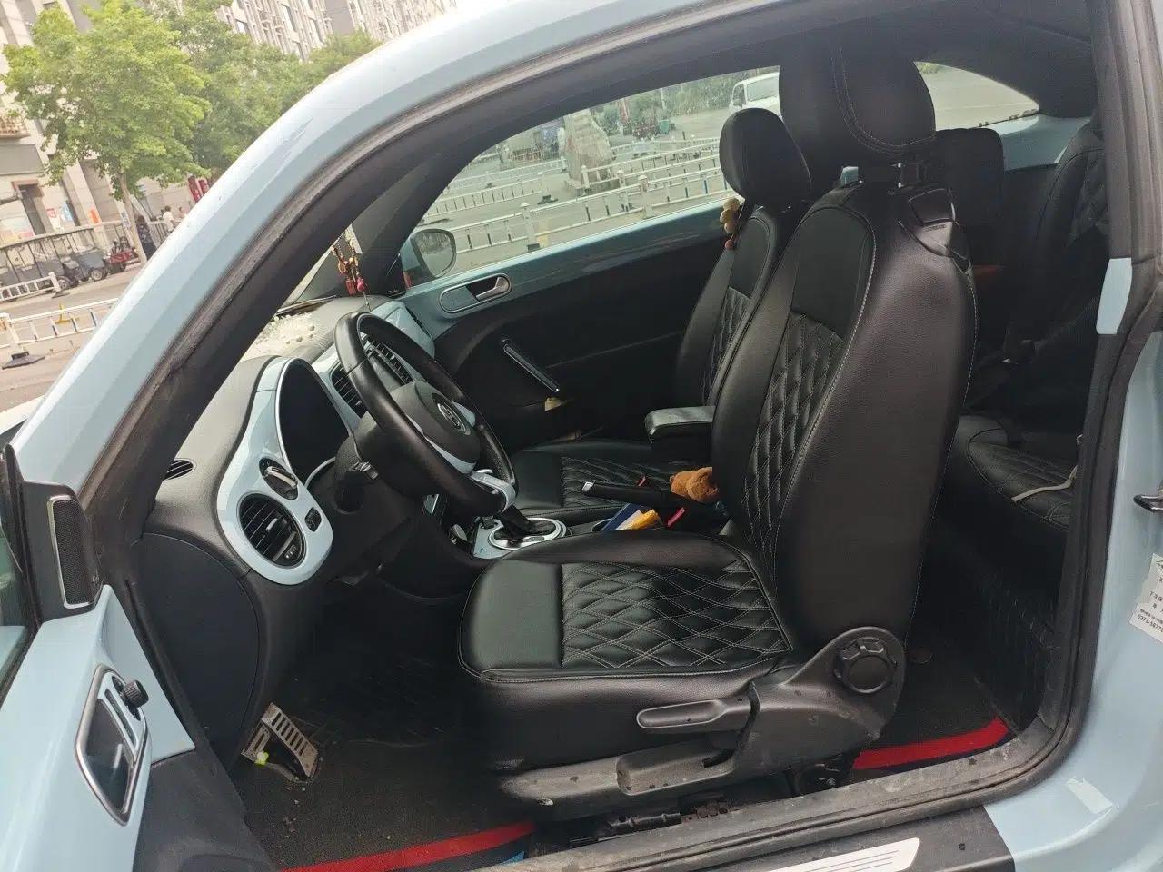 Volkswagen Beetle 2014 1.2TSI Fashion Edition — миниатюра 16
