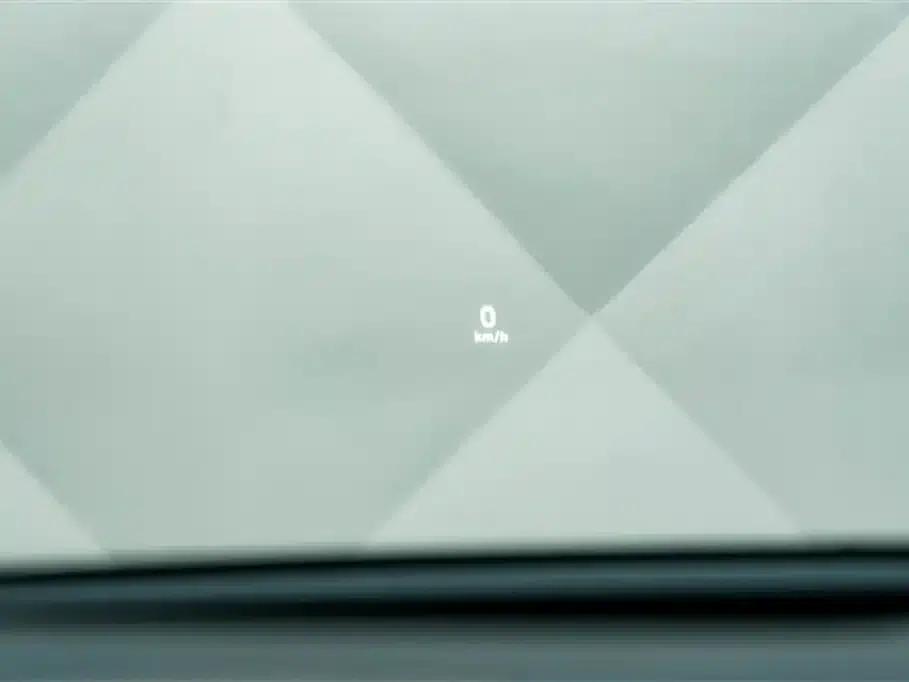 Song L EV 2024 Model 662km Excellent Edition — миниатюра 11
