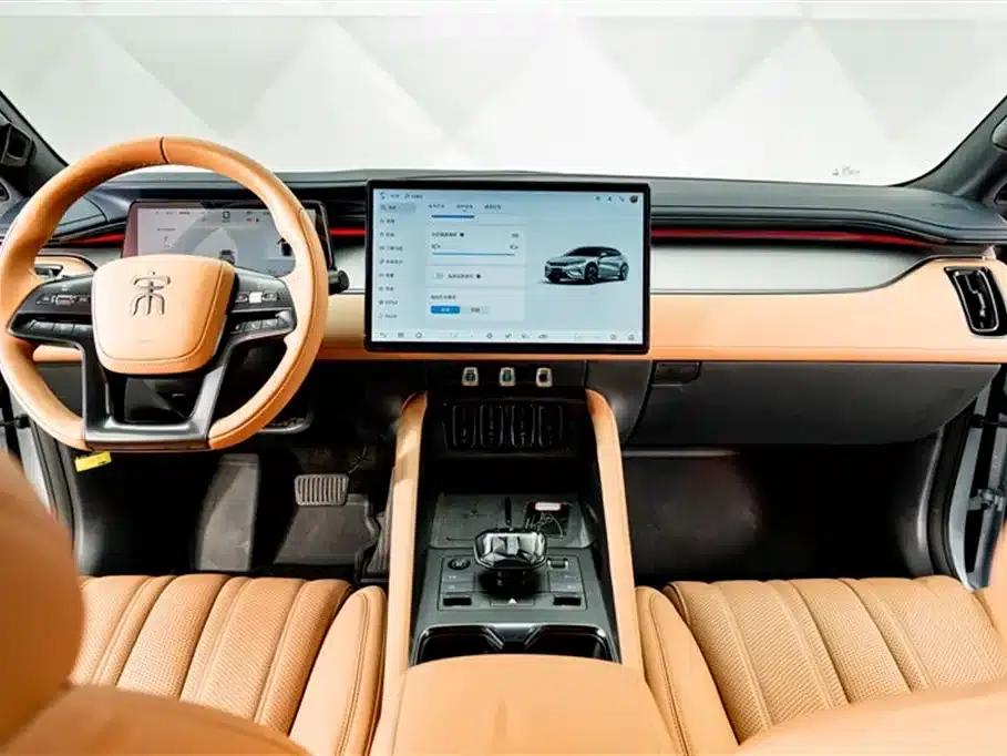 Song L EV 2024 Model 662km Excellent Edition — миниатюра 14
