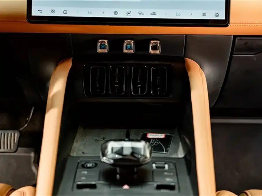 Song L EV 2024 Model 662km Excellent Edition — миниатюра 16