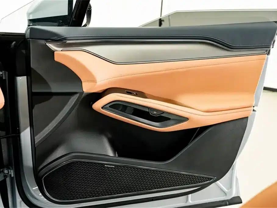 Song L EV 2024 Model 662km Excellent Edition — миниатюра 18