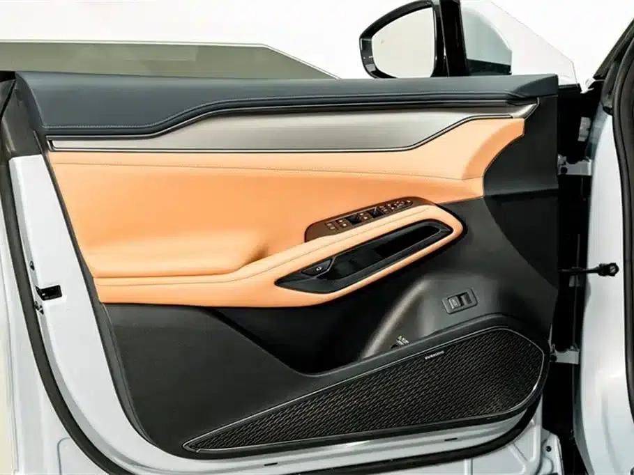 Song L EV 2024 Model 662km Excellent Edition — миниатюра 19