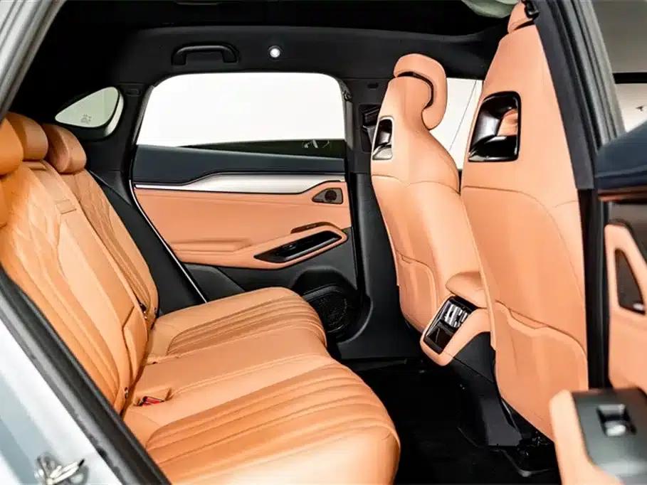 Song L EV 2024 Model 662km Excellent Edition — миниатюра 23