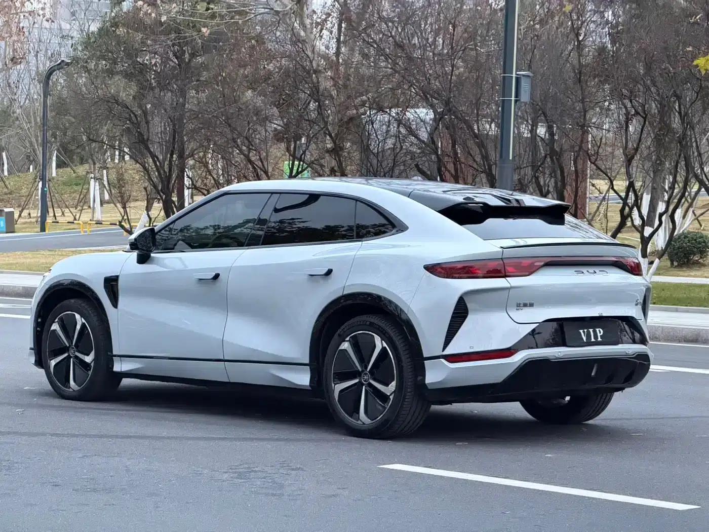 Song L EV 2025 Model 662km/h Superior Edition — миниатюра 14