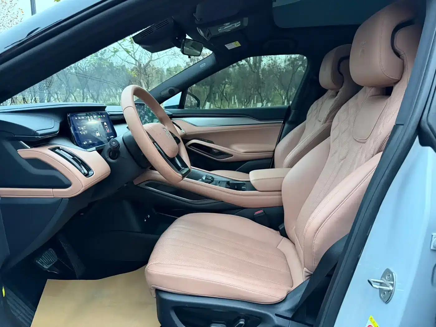 Song L EV 2025 Model 662km/h Superior Edition — миниатюра 7