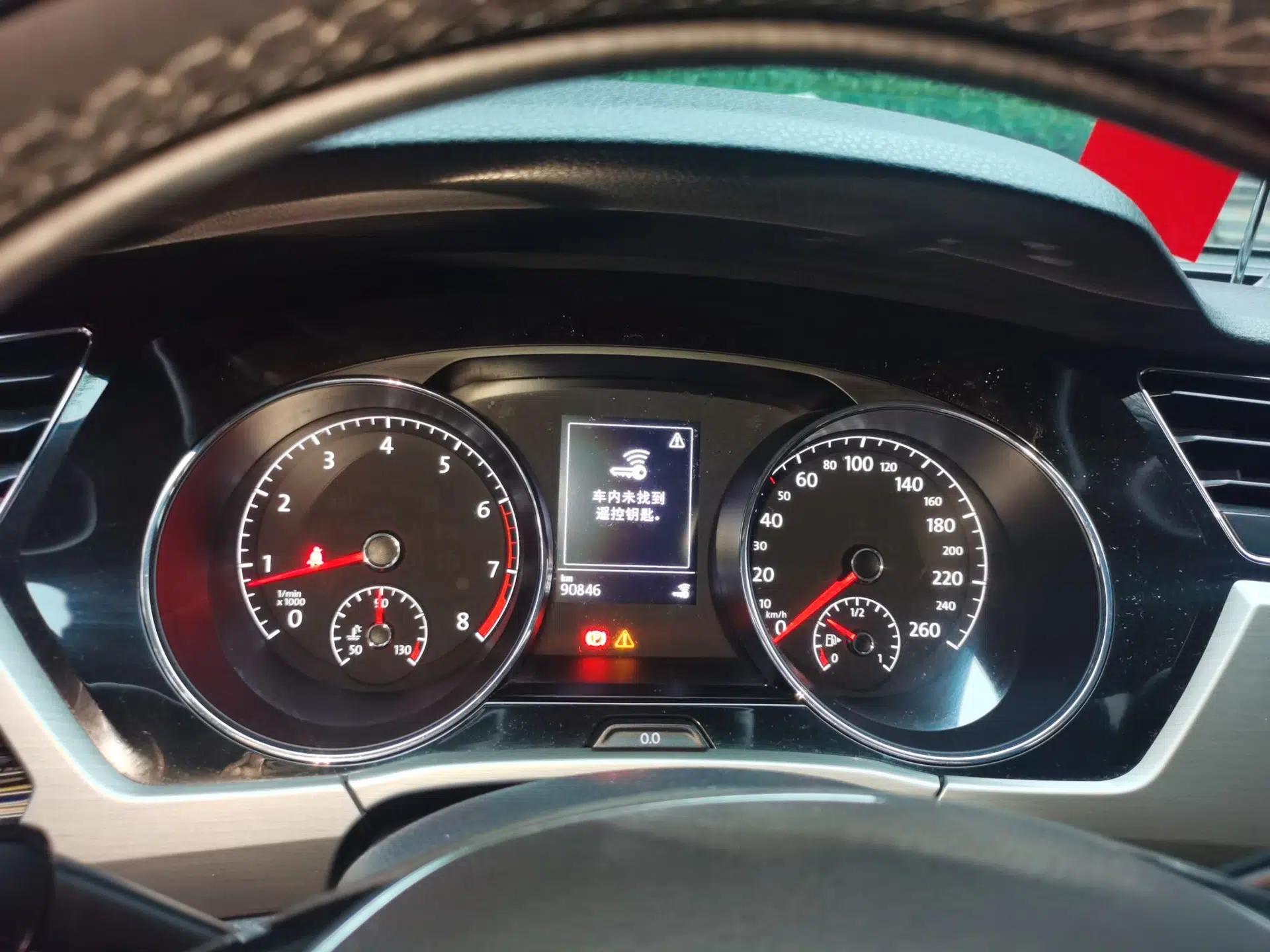 Volkswagen Touran 2018 Volkswagen Touran L 280TSI DSG Comfort Edition 7-seater — миниатюра 12