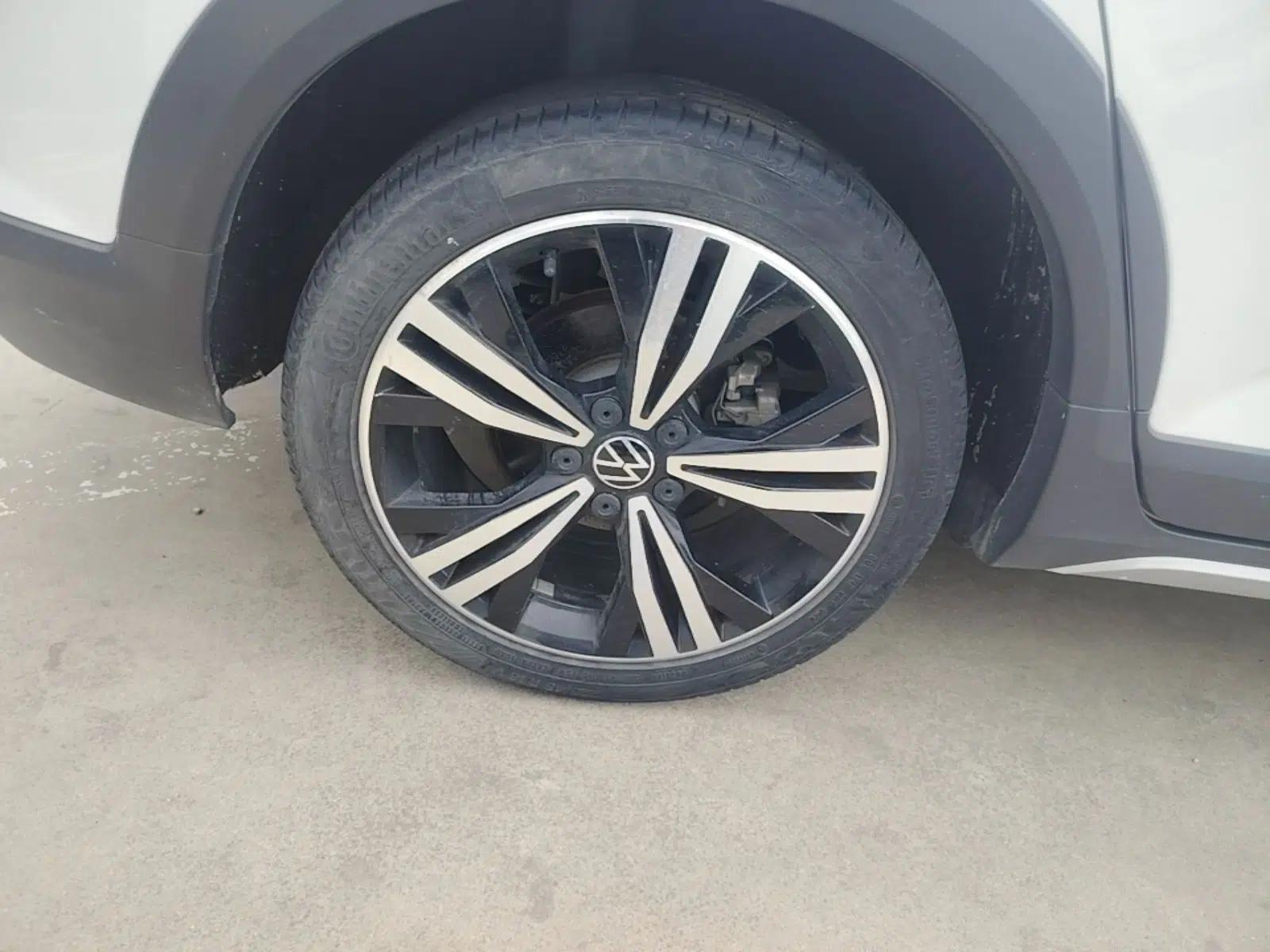 Volkswagen Touran 2021 Volkswagen Touran L 280TSI DSG Boundary Edition 7-Seater — миниатюра 10