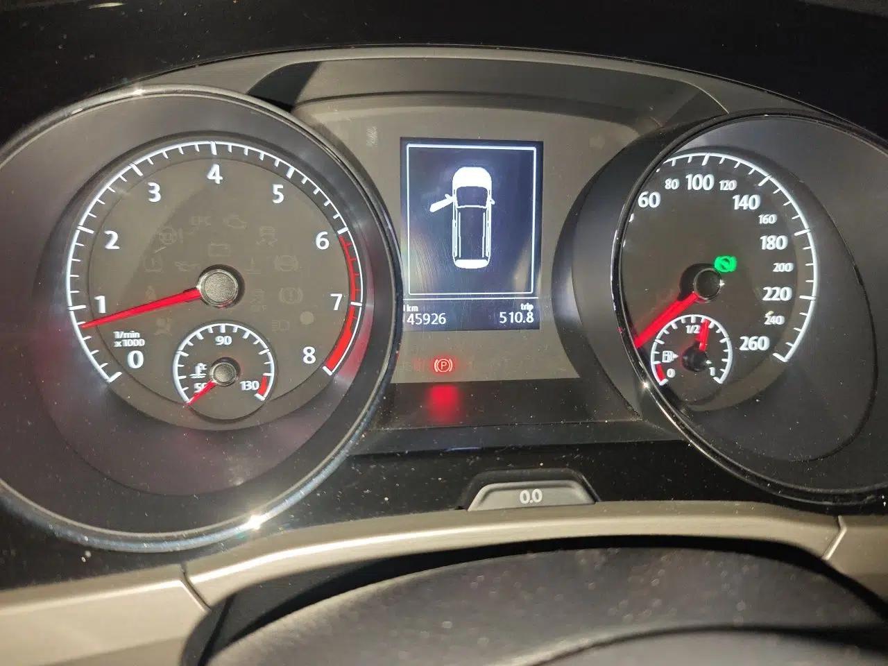 Volkswagen Touran 2018 Volkswagen Touran L 280TSI DSG Comfort Edition 7 Seats China V Emission Standard — миниатюра 13