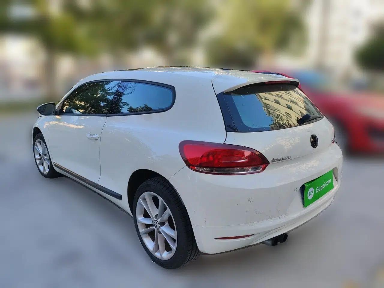 Volkswagen Scirocco 2011 2.0 TSI Luxury Edition — миниатюра 4