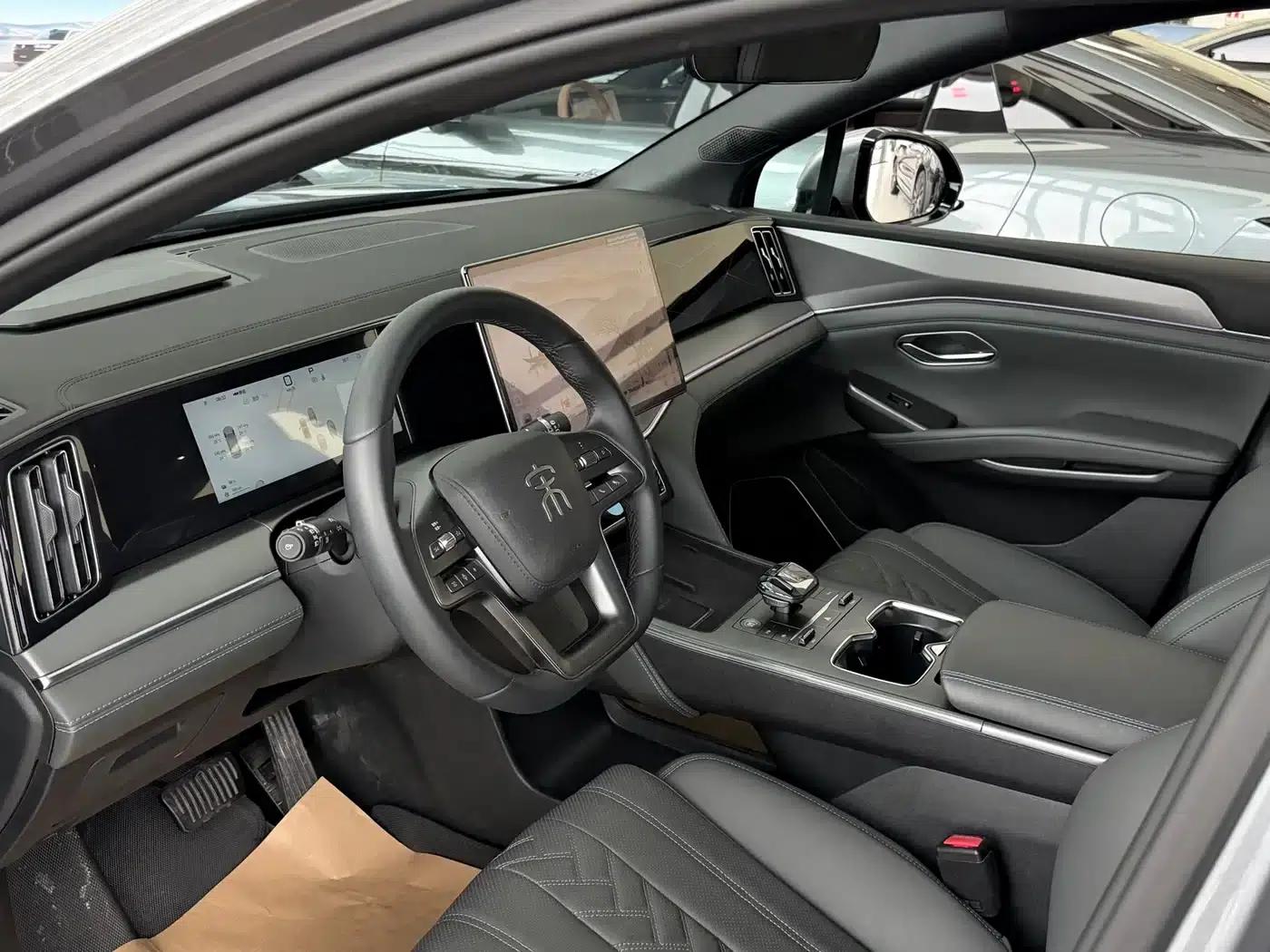 Song L DM-i 2025 Smart Driving Edition 160km/h Superior Model — миниатюра 16